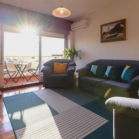 Cozy 3 Room Apartment In Penafiel Centre Екстериор снимка